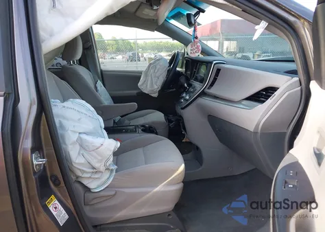 2015 Toyota Sienna Le 8 Passenger из США, поврежденный, VIN 5TDKK3DCXFS635239